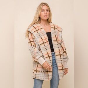 F34.  CHECKED FUR OVERSIZED HOODIE JACKET